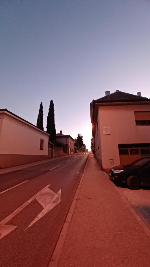 Apartman Dora Apartment Pula Exterior photo
