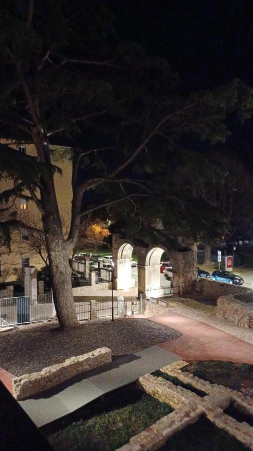 Apartman Dora Apartment Pula Exterior photo
